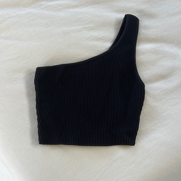 Aritzia  One Shoulder Top - Picture 1 of 2